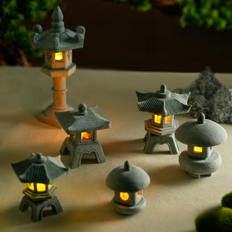 Mini Pagoda Lantern Light Gard - Outdoor Zen Lighting 评论和价格